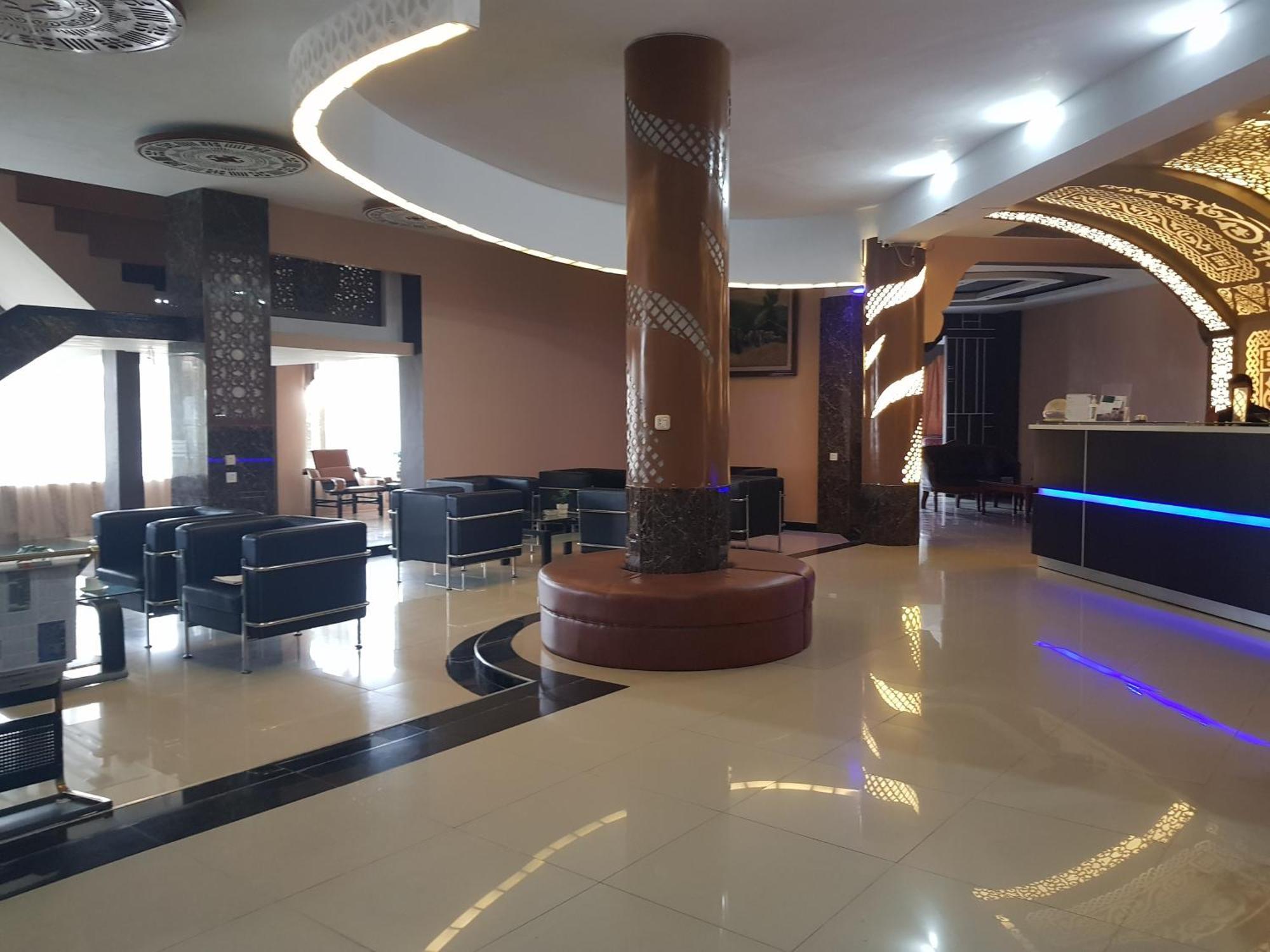 Takengon Capital O 93263 Linge Land Hotel מראה חיצוני תמונה